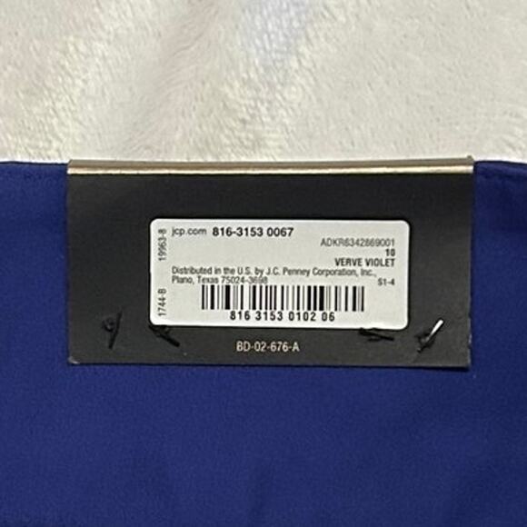 Worthington Women's Modern Fit Slim Leg w/Cuff, Size 10 NWT - Picture 7 of 9